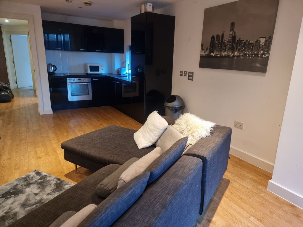 Property photo 2 of 11