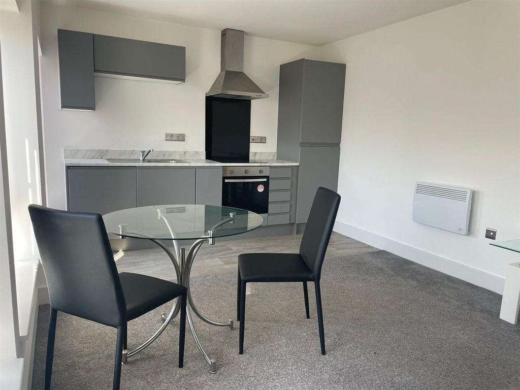 Property photo 2 of 7 Photo-2025-07-11-09-40-11 (1).Jpg