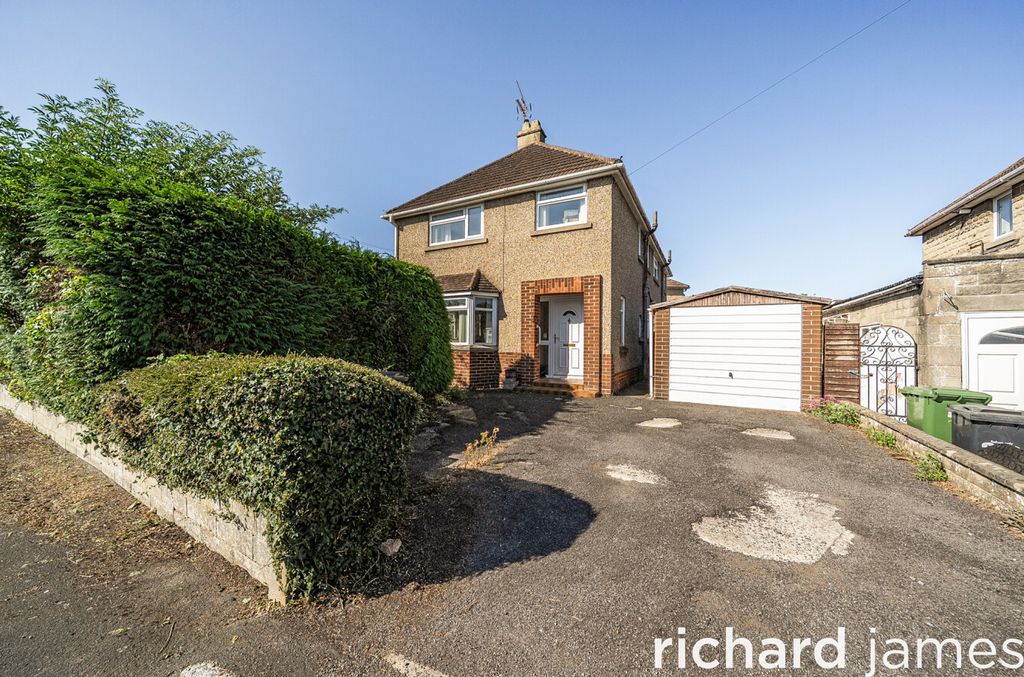 Property photo 1 of 12 B513485Fac65449086Bc3B0A9c71E6c0