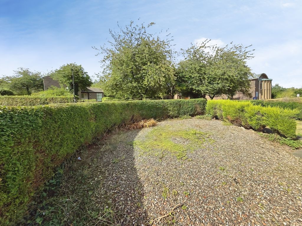 Property photo 2 of 11 Photo 8