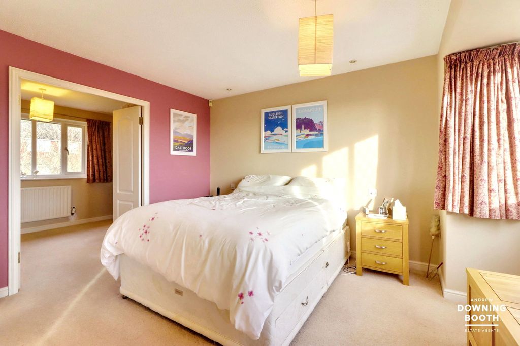 Additional image 15 of 4 bed detached house for saleBroadlands Rise, Boley Park, Lichfield WS14