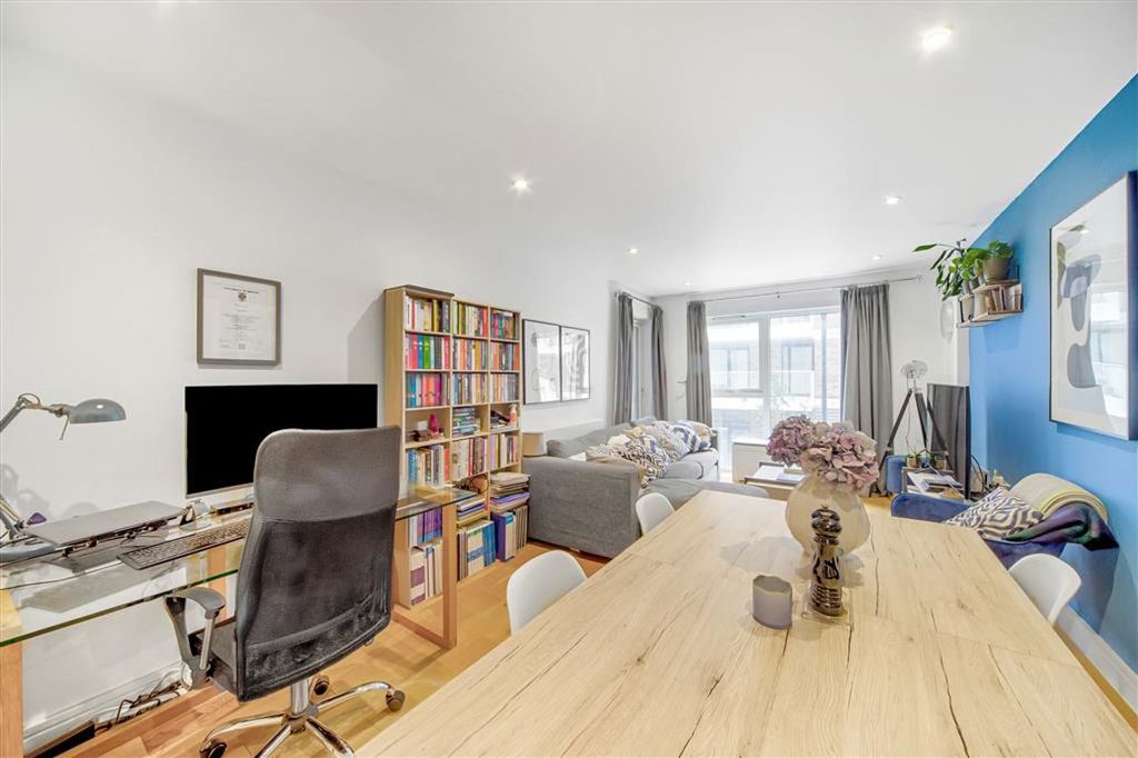 Property photo 3 of 7