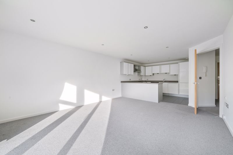 Property photo 2 of 15 Photo 13