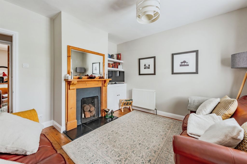 Property photo 2 of 18