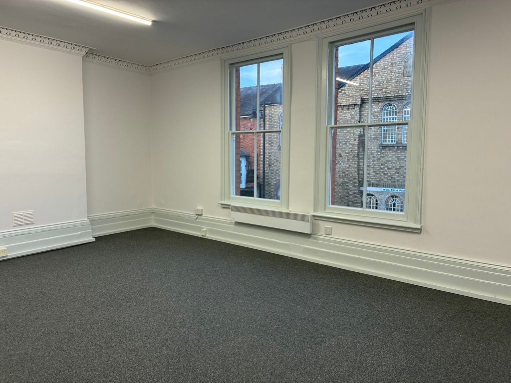 Property photo 3 of 6 Photo 14