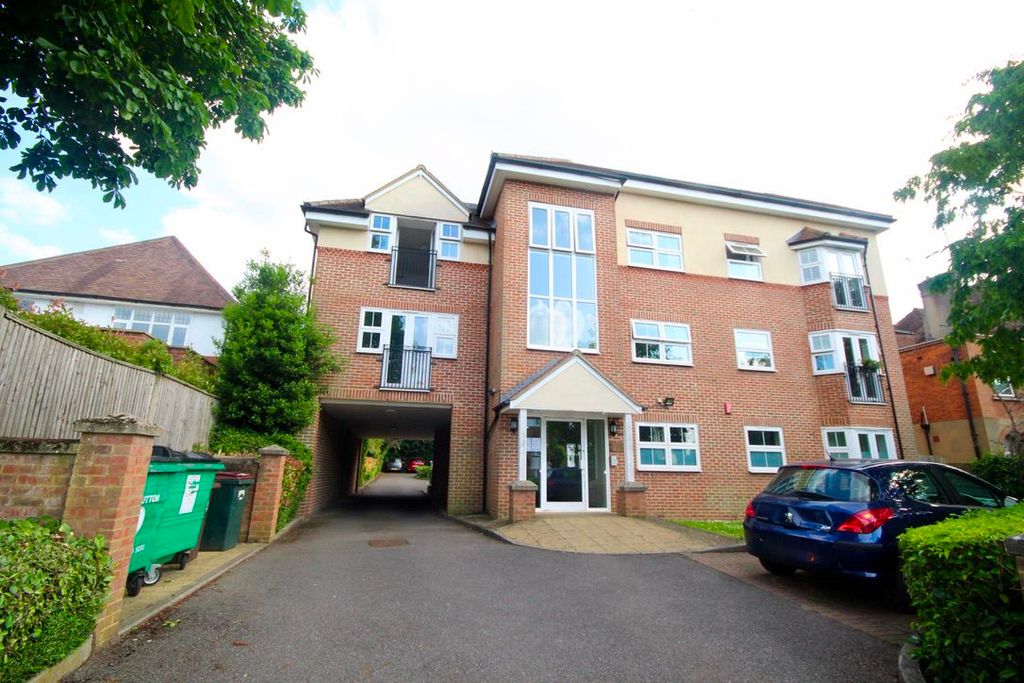 Property photo 2 of 10