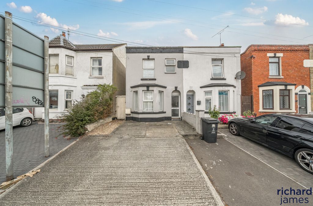 Property photo 1 of 20 B7F5172d498d4F8Aa70Dfe064418F8F6