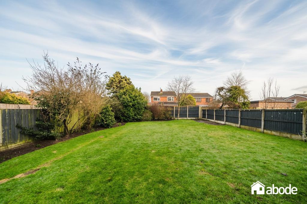 Property photo 2 of 29 Dsc00437-Hdr_Bluesky.Jpg