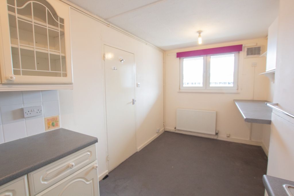 Property photo 2 of 11 Photo 2