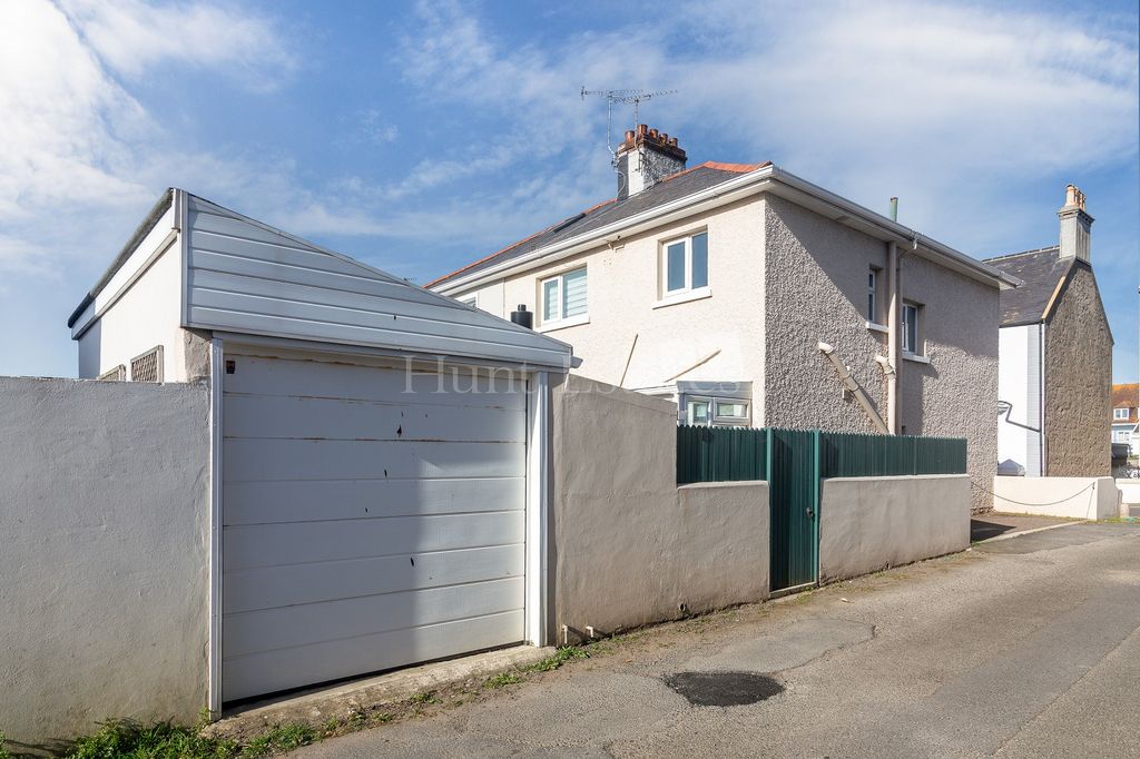 Property photo 2 of 21 Not Specified