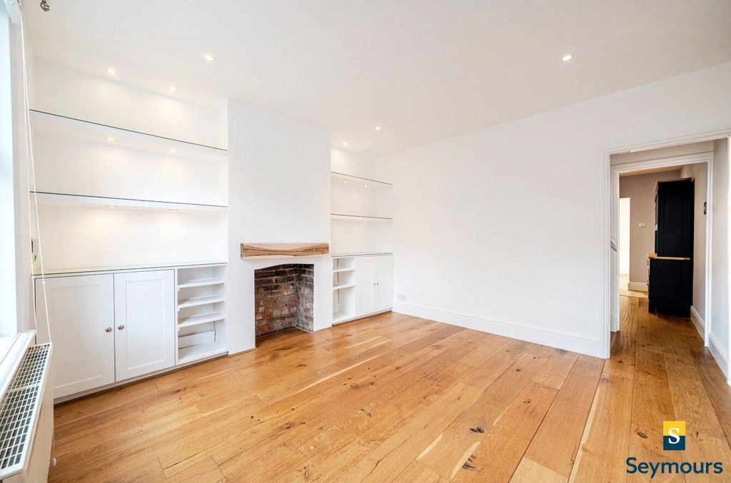 Property photo 3 of 20 Picture No. 32