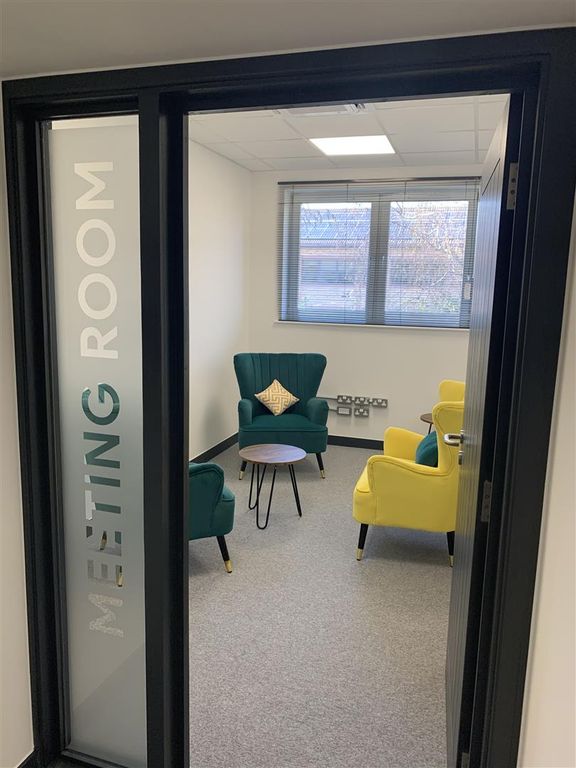 Property photo 3 of 7 Meeting Room.Png