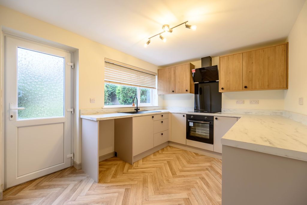 Property photo 3 of 18 Dsc_6394-Hdr