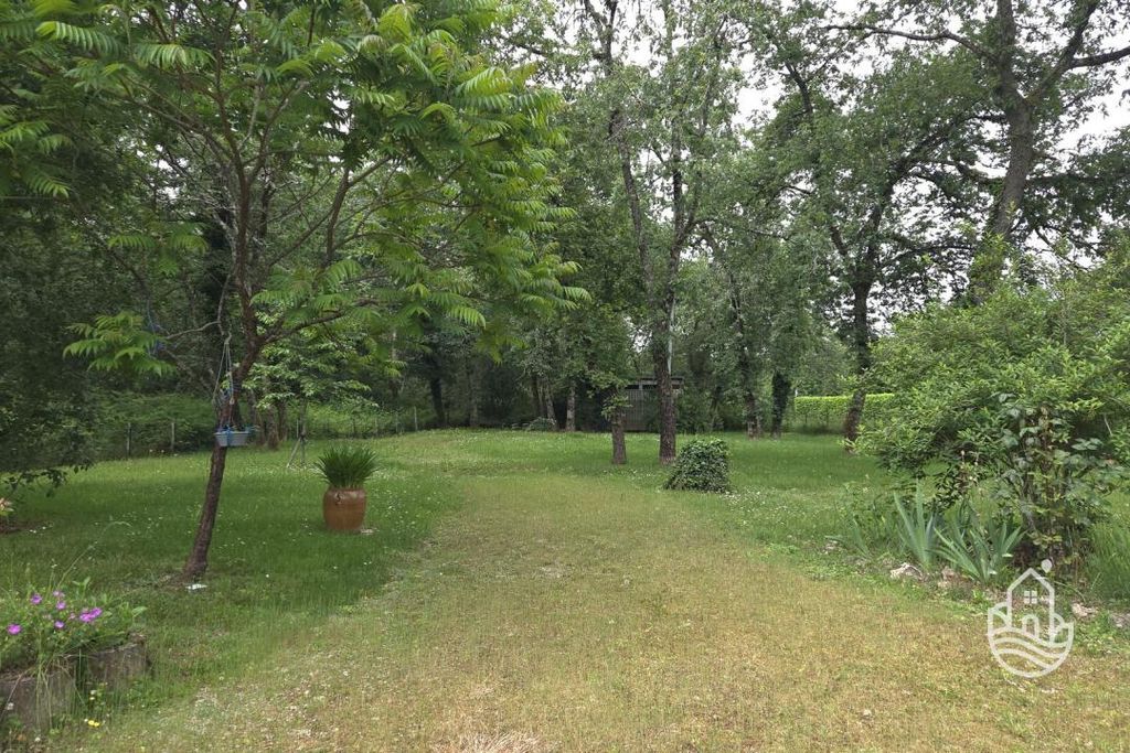 Property photo 3 of 21