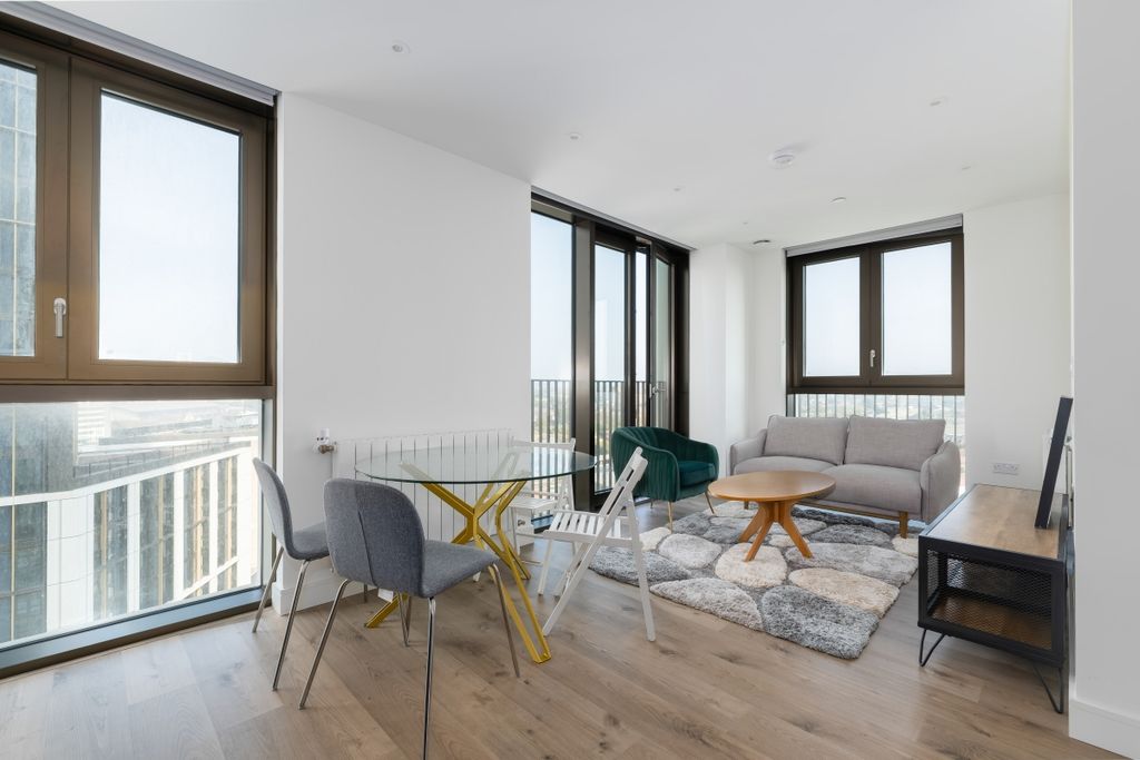 Affinity View E16 photo 4