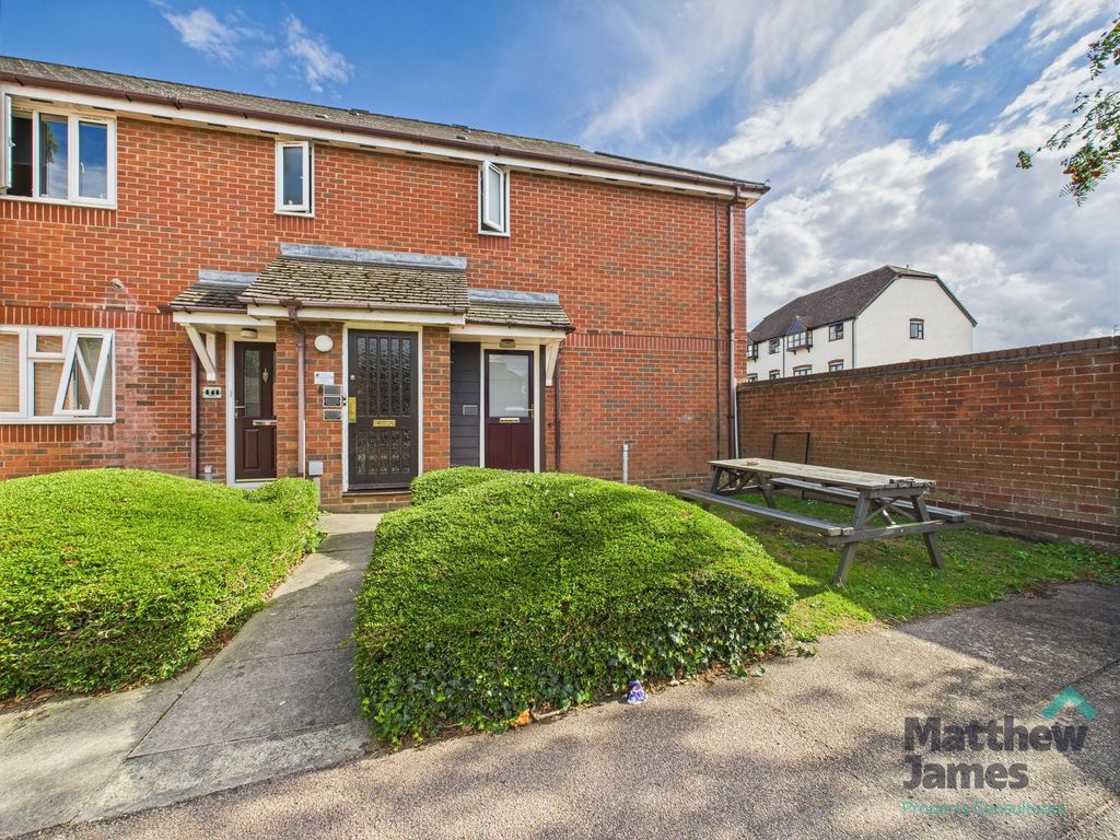 Property photo 1 of 18