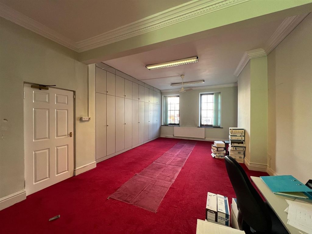Property photo 3 of 13 4.Jpg