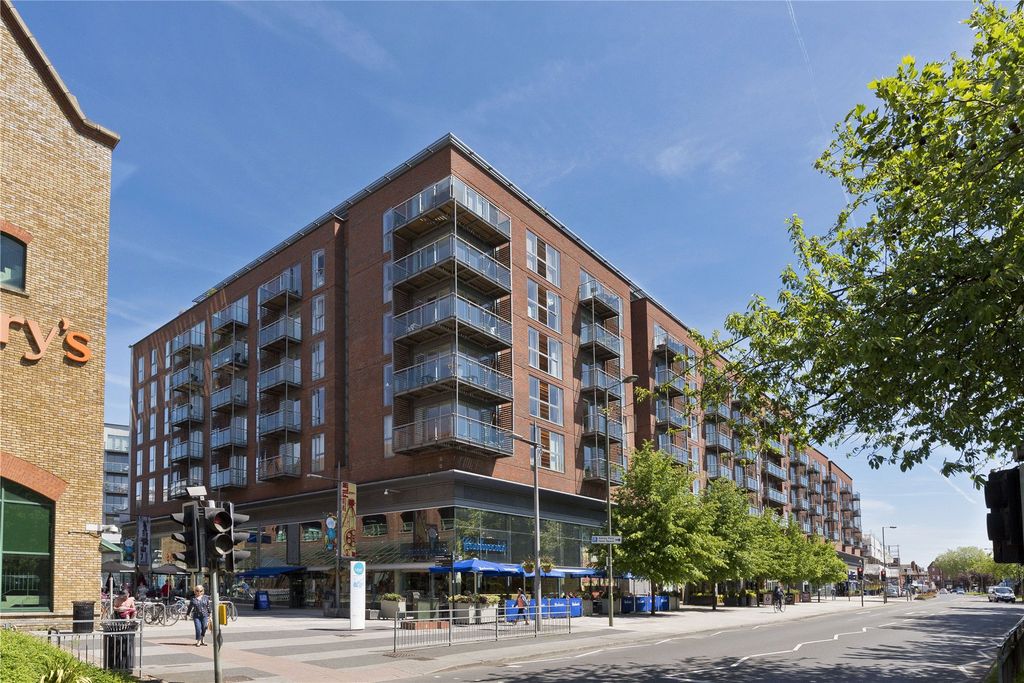 Property photo 1 of 9 Picture No. 05