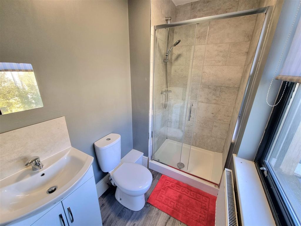 Property photo 3 of 8 20251030_090853.Jpg