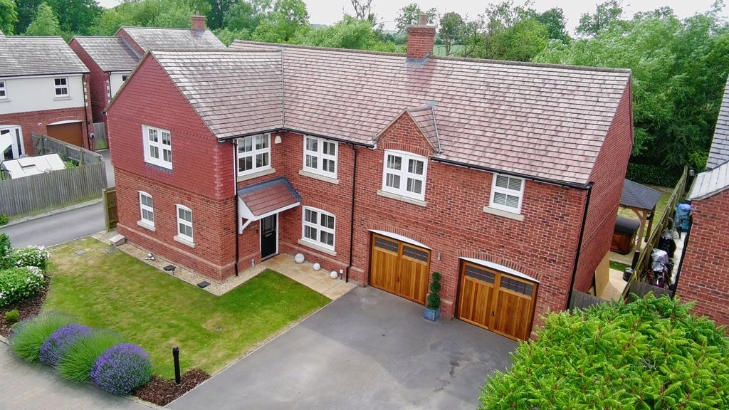 Property photo 1 of 25 Sing0250