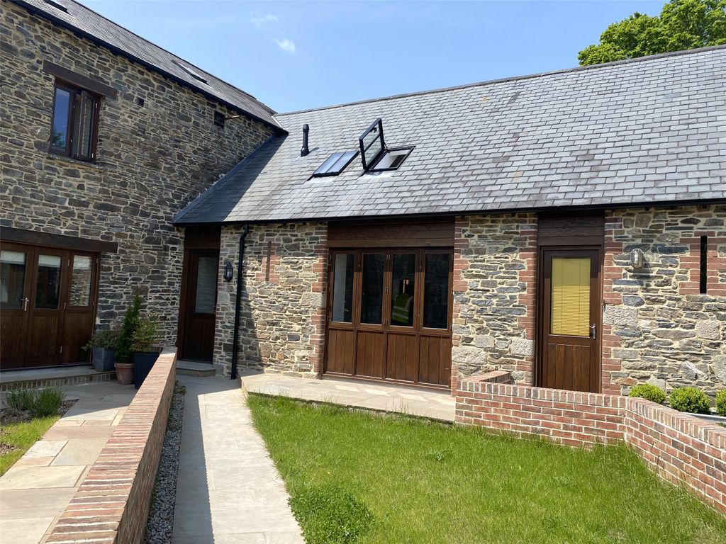 Property photo 1 of 10 Picture No. 01