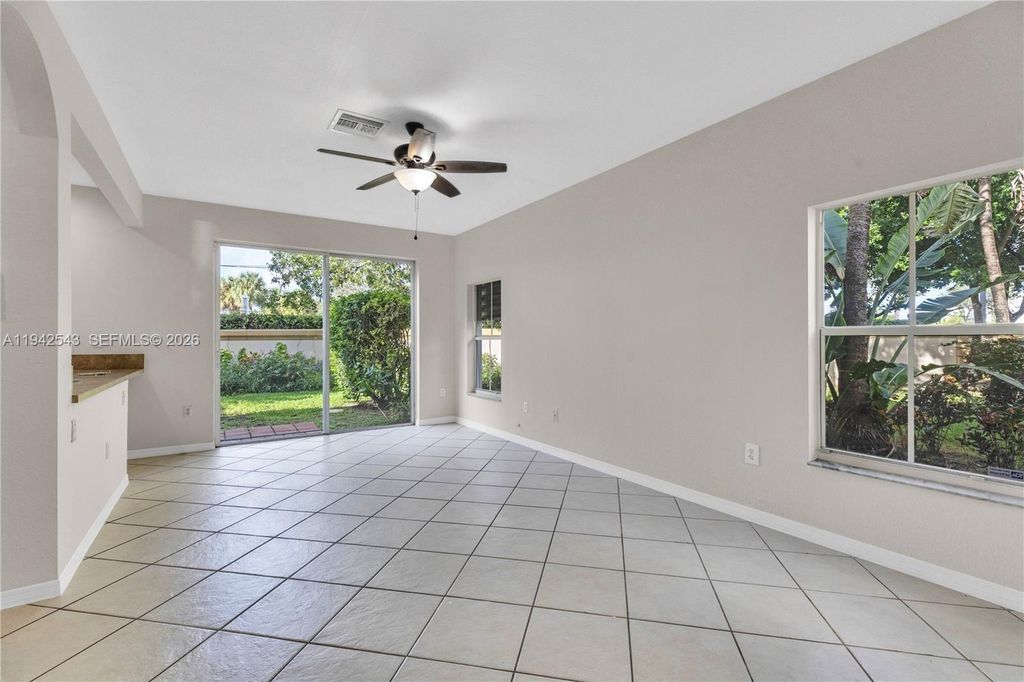 Property photo 3 of 26 <Alttext/>