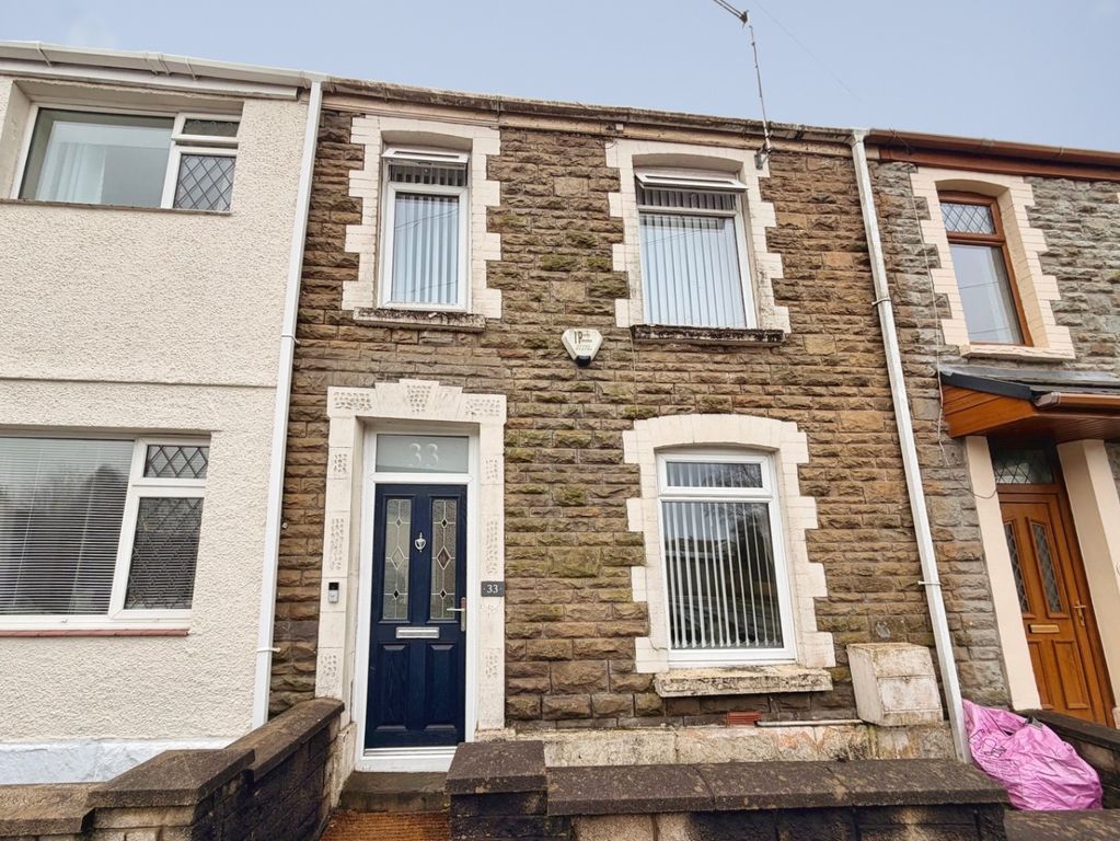 Property photo 2 of 39 4912144