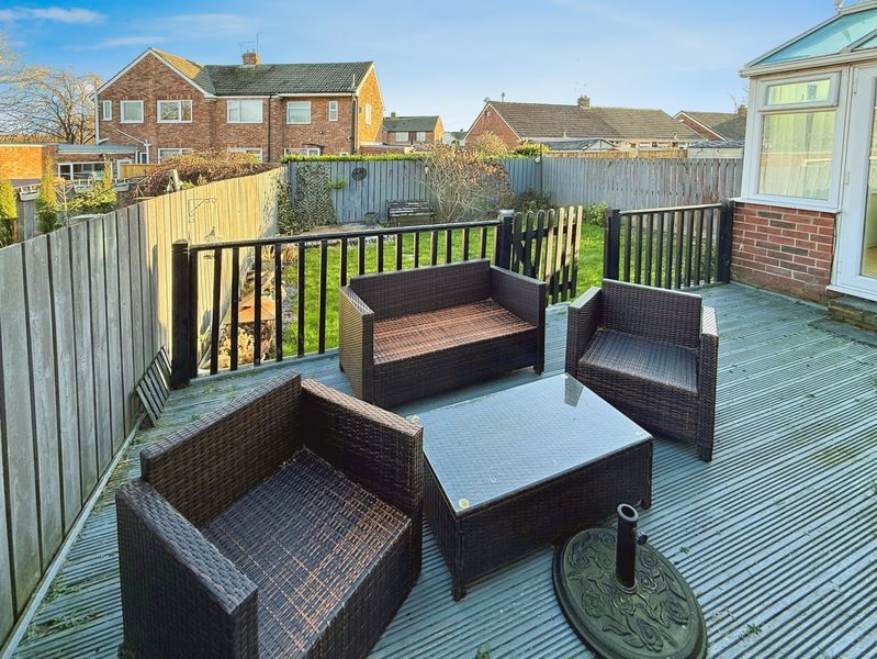 Property photo 3 of 11 Photo 8