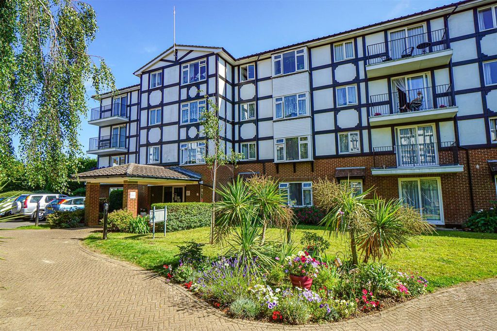 Property photo 1 of 11 L66Xp4Jfukqndfw96Aygvg.Jpg