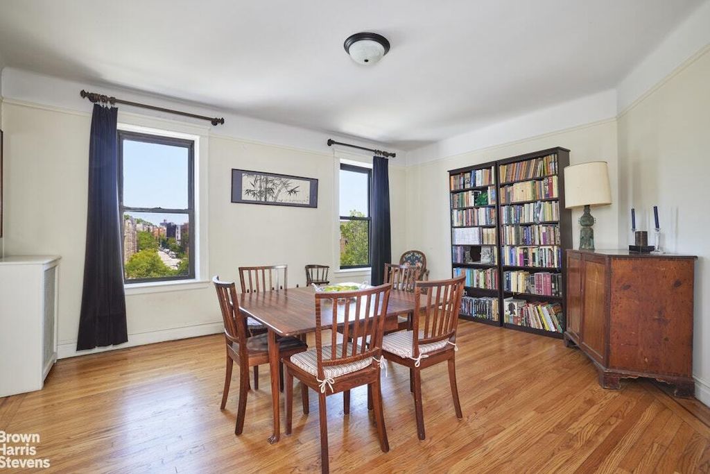 Property photo 2 of 14 <Alttext/>
