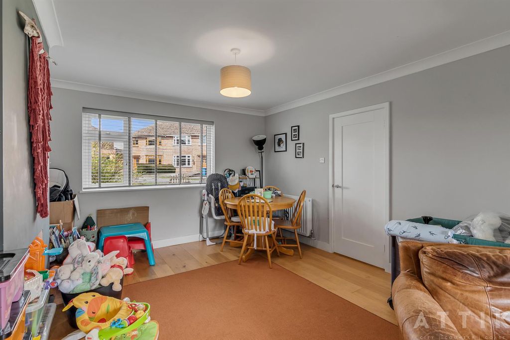 Additional image 5 of 3 bed semi-detached house for saleQueens Drive, Halesworth IP19