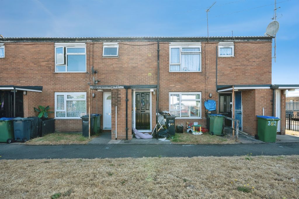 Property photo 1 of 11