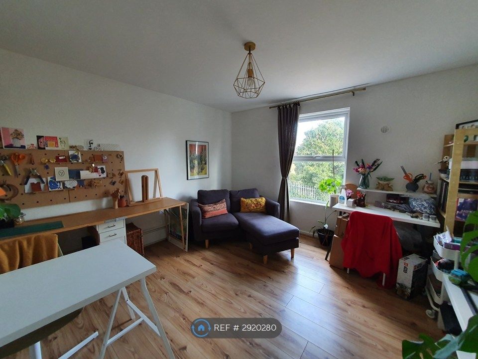 Property photo 1 of 5 Living Room (In Living Room Layout)