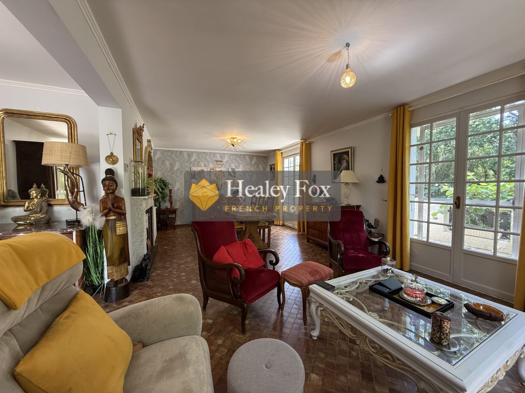 Property photo 3 of 16 Photo_64cc54021E7F8Eeb7c258101Fb3d77d0
