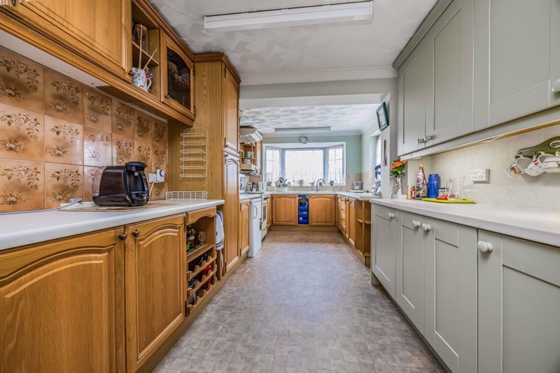 Property photo 3 of 16 Photo 30