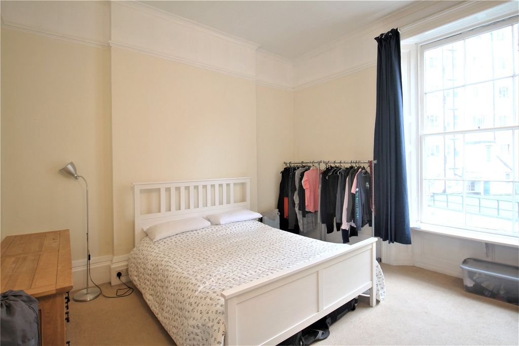 Property photo 3 of 9 Picture No. 12