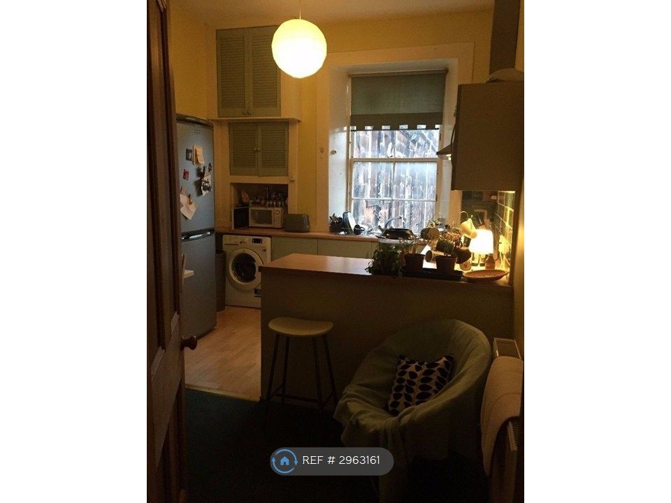 Property photo 3 of 4