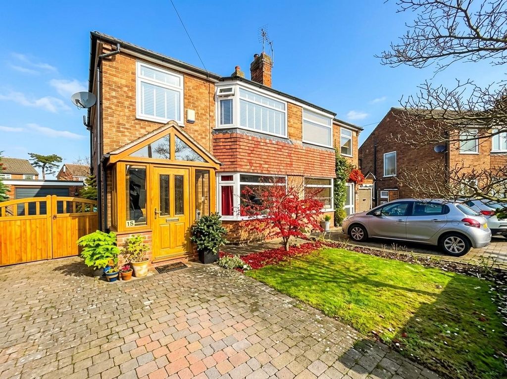 Property photo 1 of 36 Main Photo