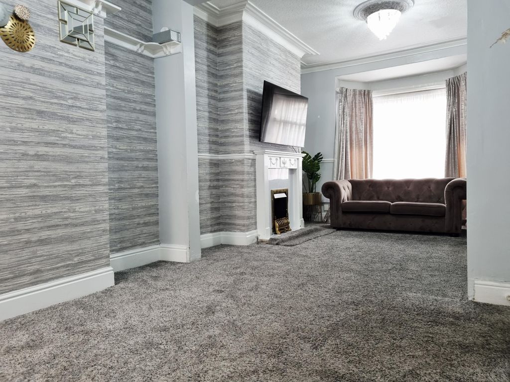 Property photo 2 of 11 Pro-Hcj2Hodp.Jpeg