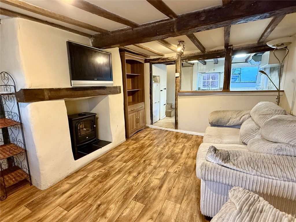 Property photo 2 of 12 Picture No. 01