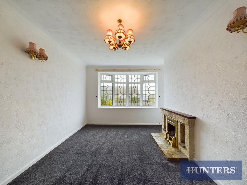 Property photo 3 of 11 Zbts32H3Ek-Jhilt-0800W.Jpg