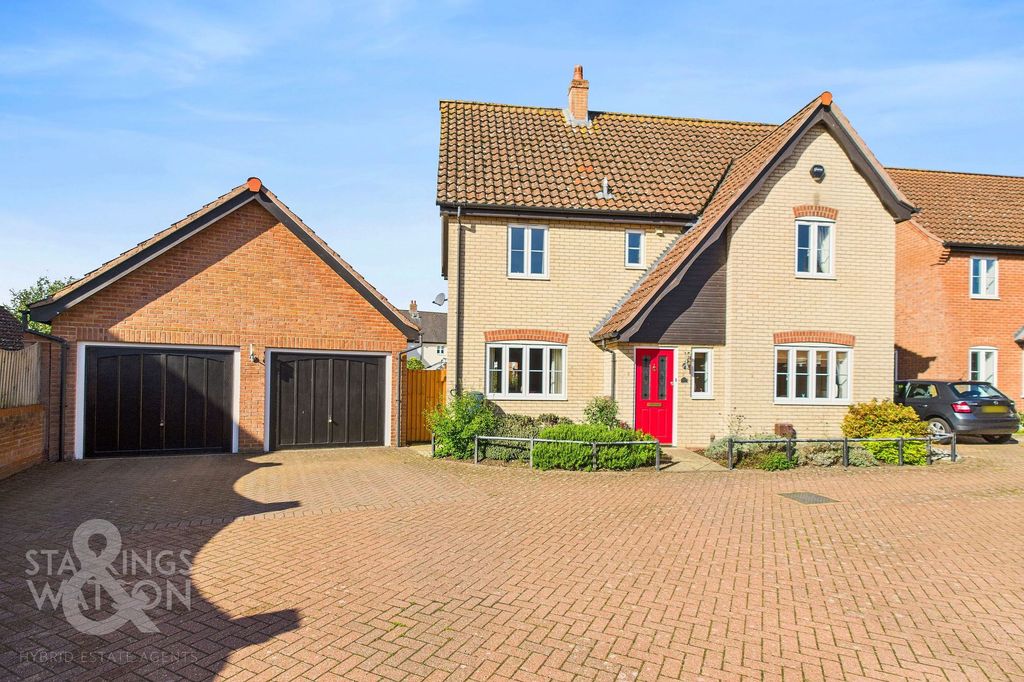 Property photo 1 of 29