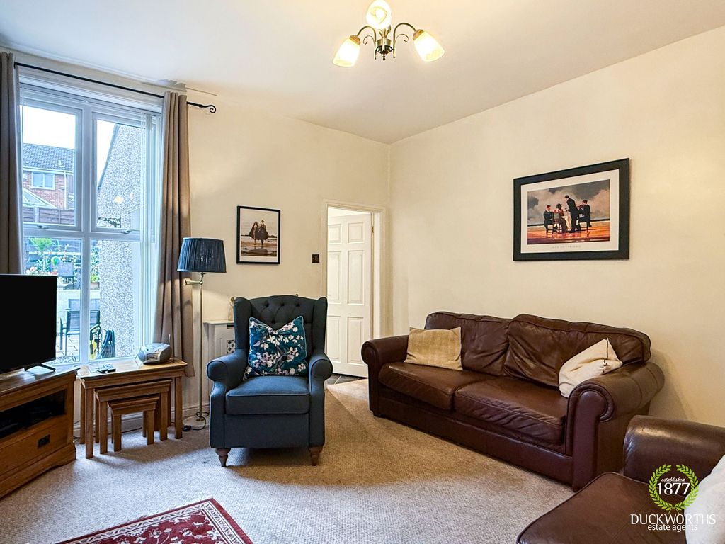 Property photo 3 of 22