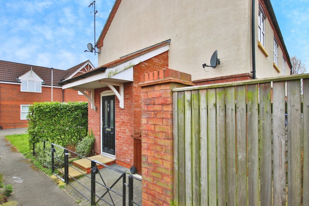 Property photo 1 of 8 4029881