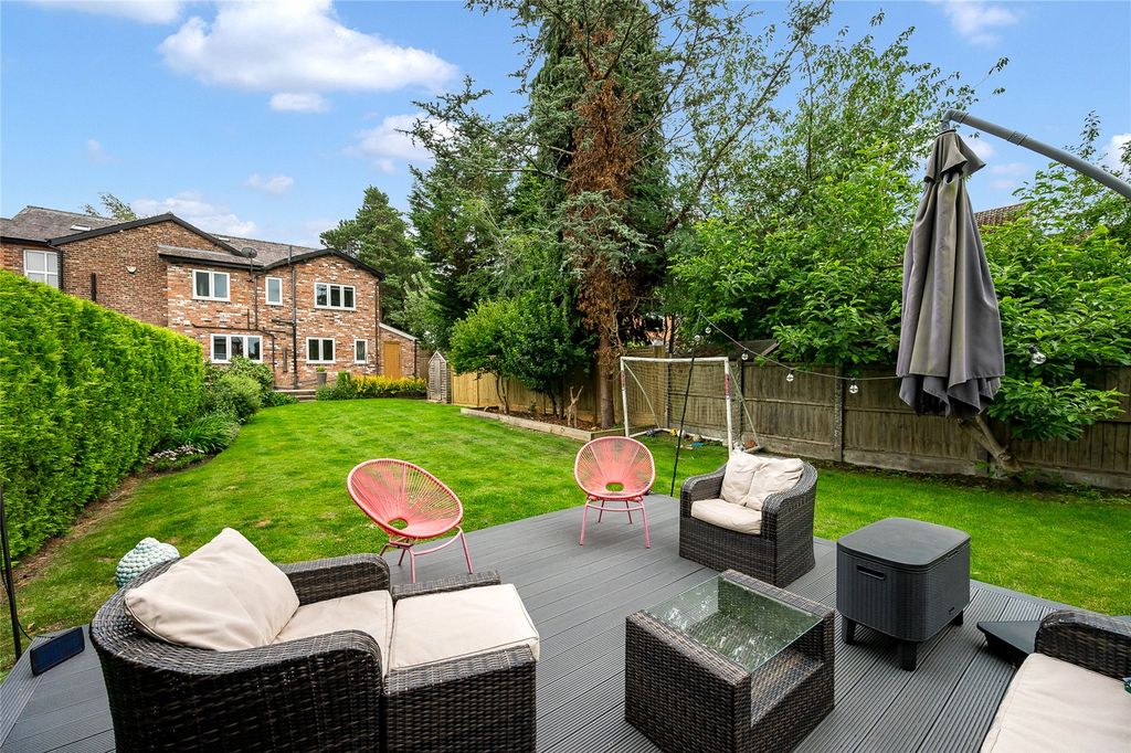Property photo 2 of 20 Rear Garden