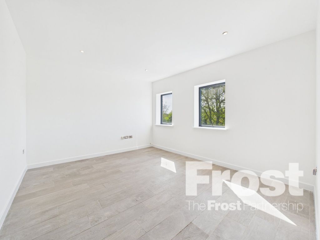 Property photo 2 of 8 Picture No. 08