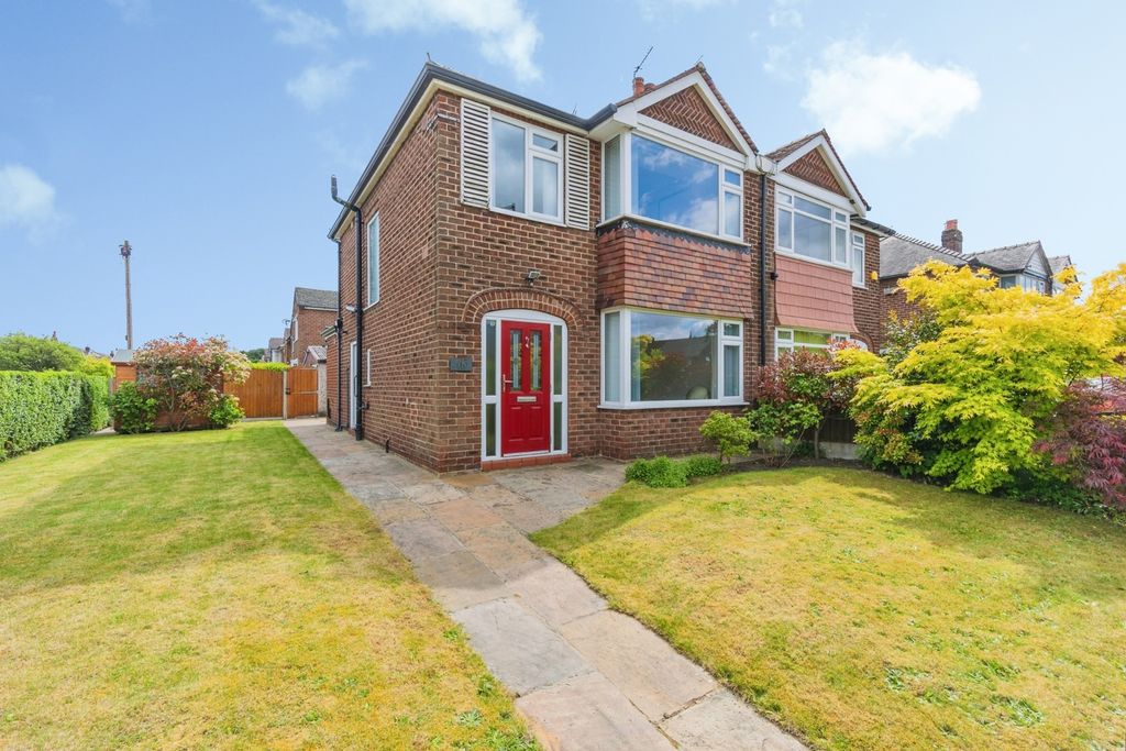 Property photo 1 of 19 Pbox-Img.Jpg