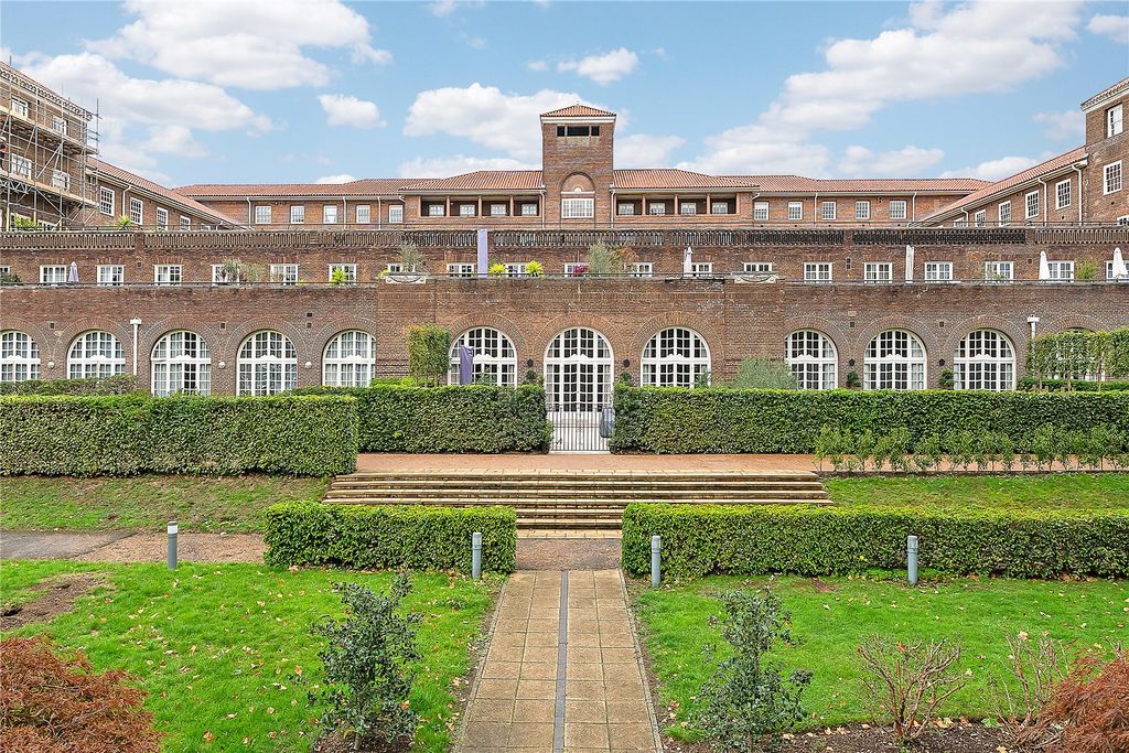 Property photo 2 of 10 Picture No. 20