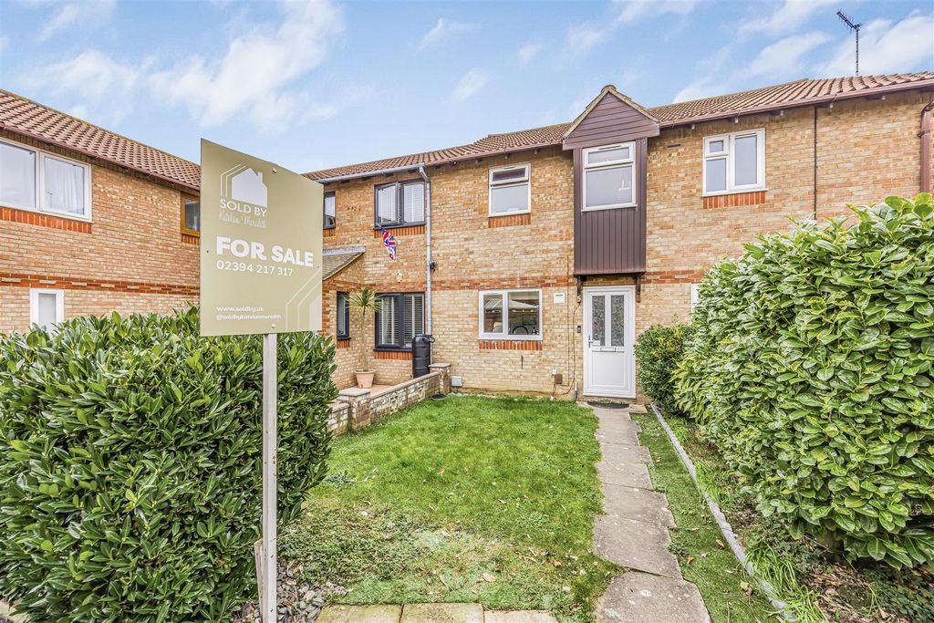 Property photo 1 of 14 5 Marston Lane, Portsmouth-Porticomarketing-Soldby