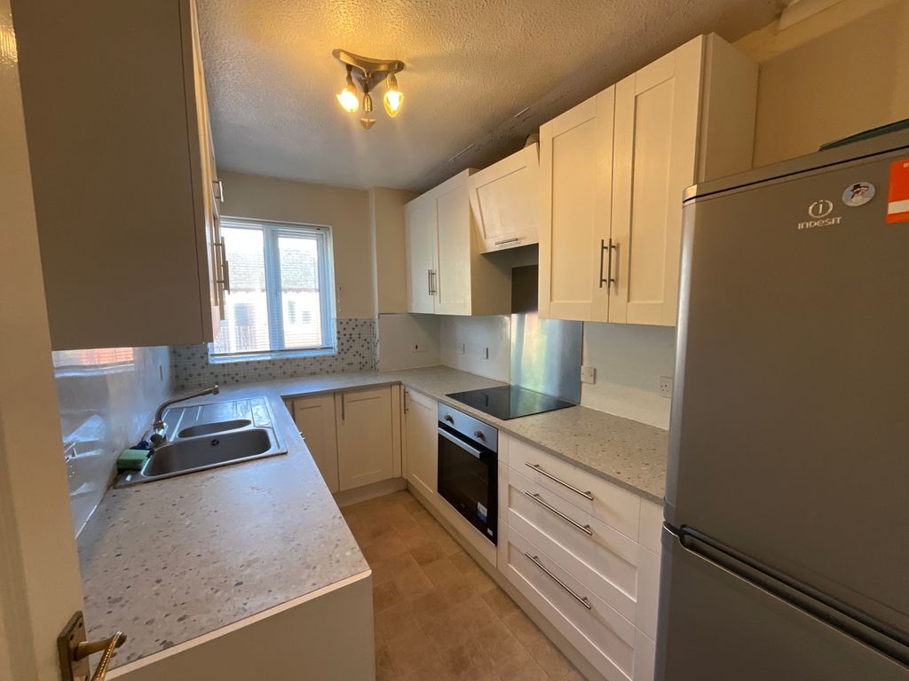 Property photo 3 of 6 Picture No. 13